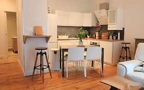 Hotegam Agency, 70 Rue Thiers Championnet, Close Sncf, New & Design, 2 Bedrooms, 1 Office
